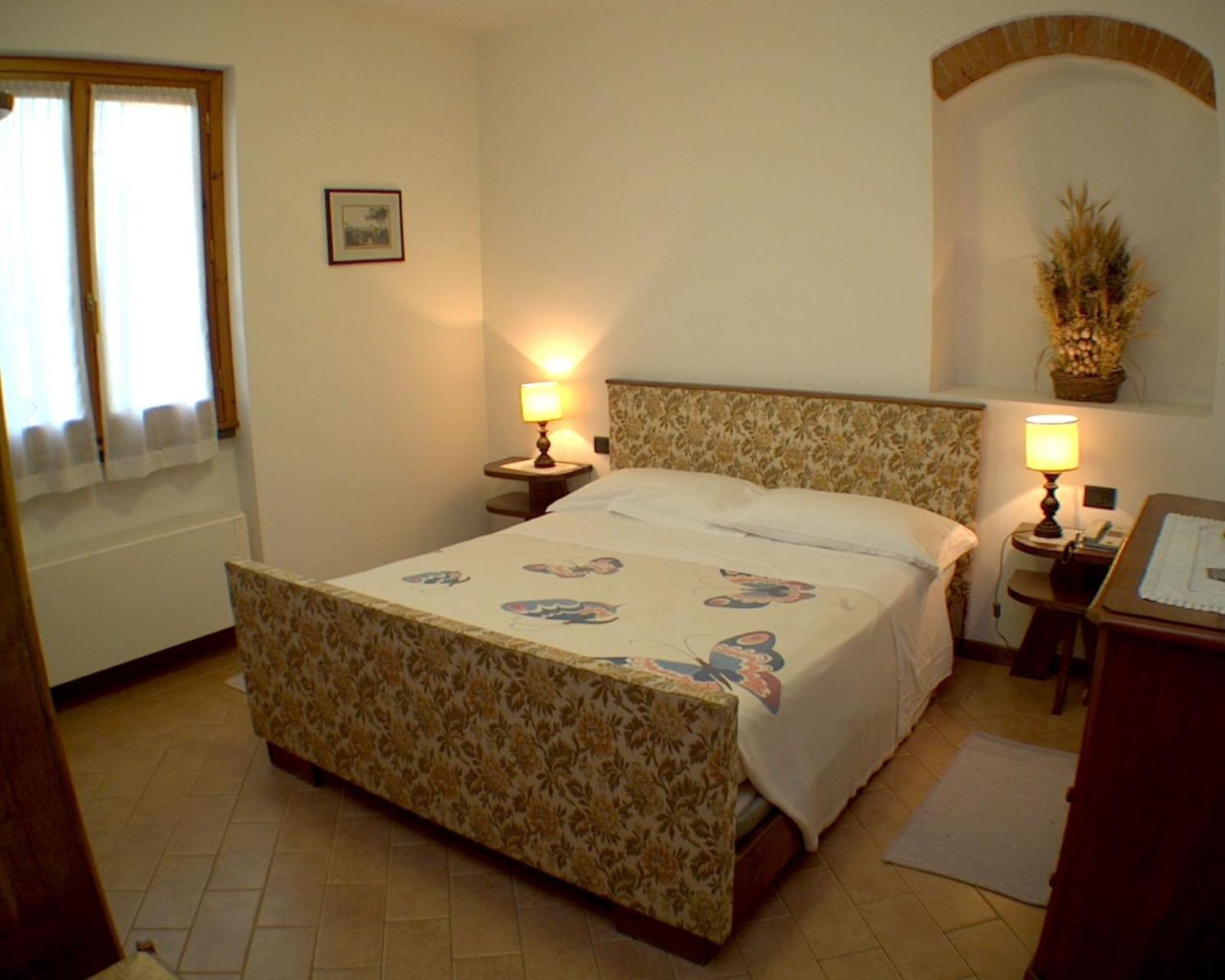 Residence Golf Club Ristorante Centanni Bagno A Ripoli Room photo
