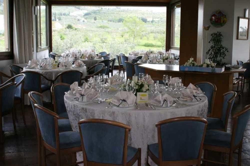 Residence Golf Club Ristorante Centanni Bagno A Ripoli Exterior photo